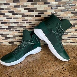 Under Armour Men's Green High-Top Sneakers size 11.5